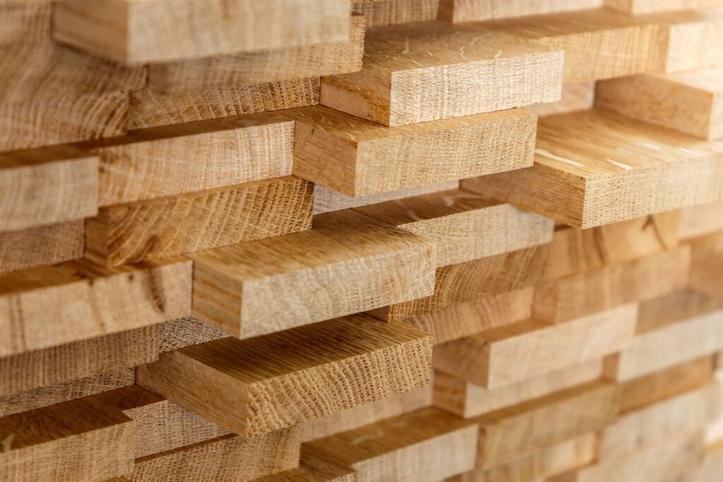 gỗ thông công nghiệp