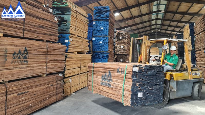 Gỗ Phương Đông xuất hàng gỗ Walnut nhập khẩu