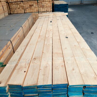 gỗ thông ưu nhược điểm