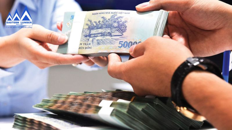 Thanh toán trực tiếp cho nhân viên giao hàng sau khi đã kiểm tra và nhận hàng