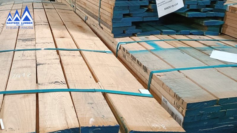 gỗ sồi màu đỏ dễ uốn cong bằng hơi nước