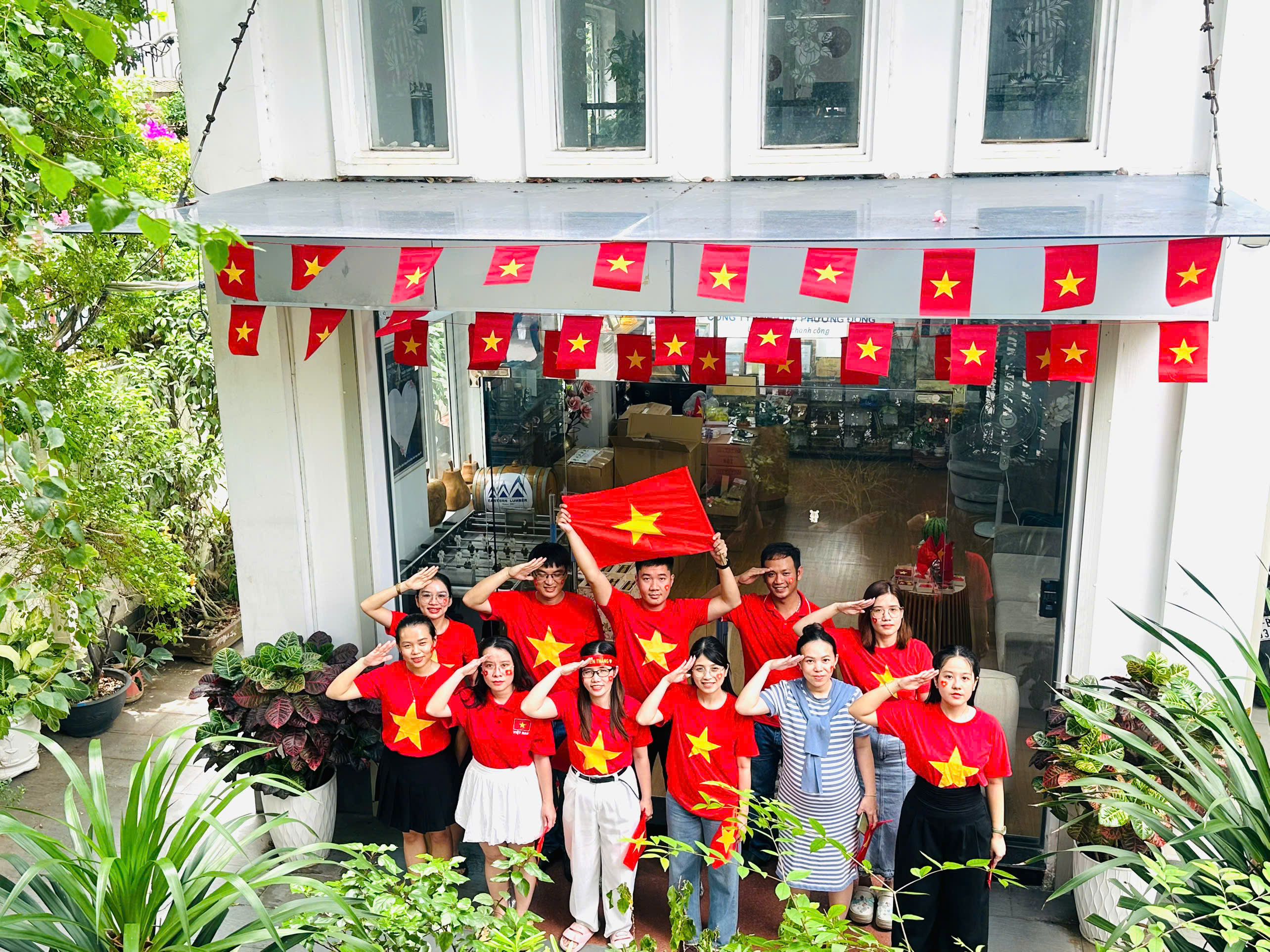 Gỗ Phương Đông chào mừng Quốc khánh 2/9/2026